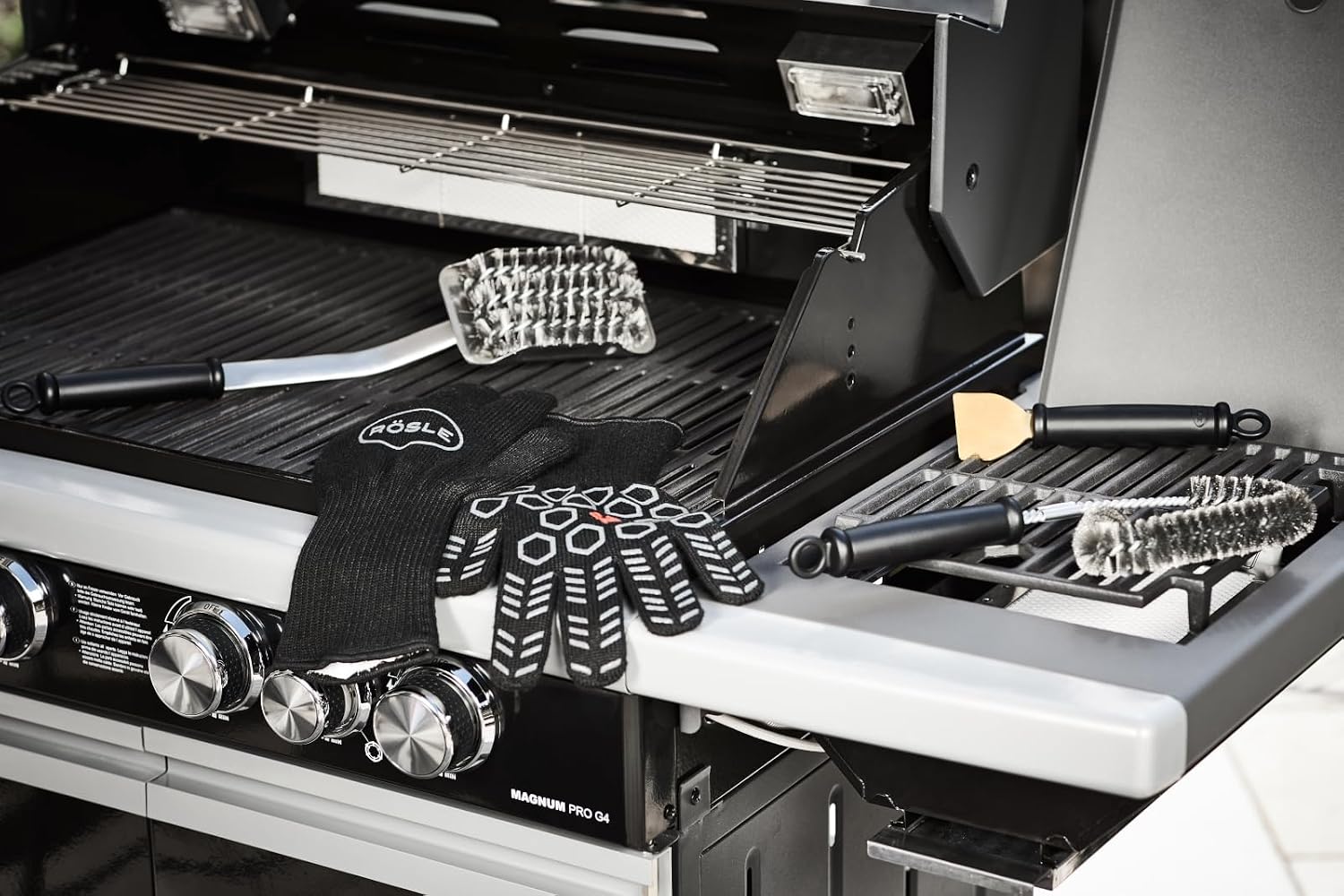Detalle 2 de RÖSLE Gants de Barbecue Haute Qualité – Méta-aramide jusqu’à 350 °C, doublure coton, protection avant-bras