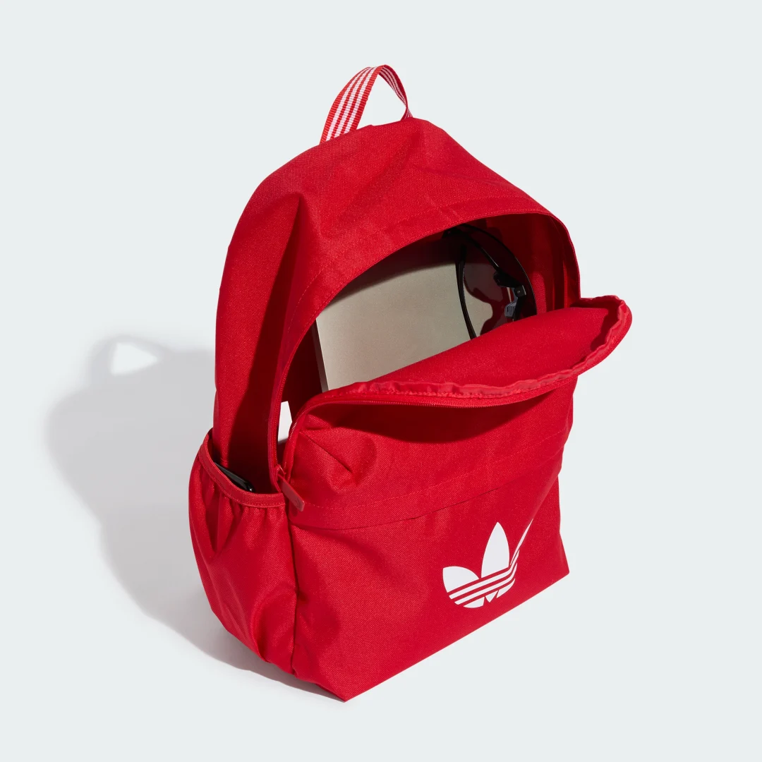 Thumbnail 3 de Mochila Adicolor Classic de Adidas: estilo y practicidad para el día a día