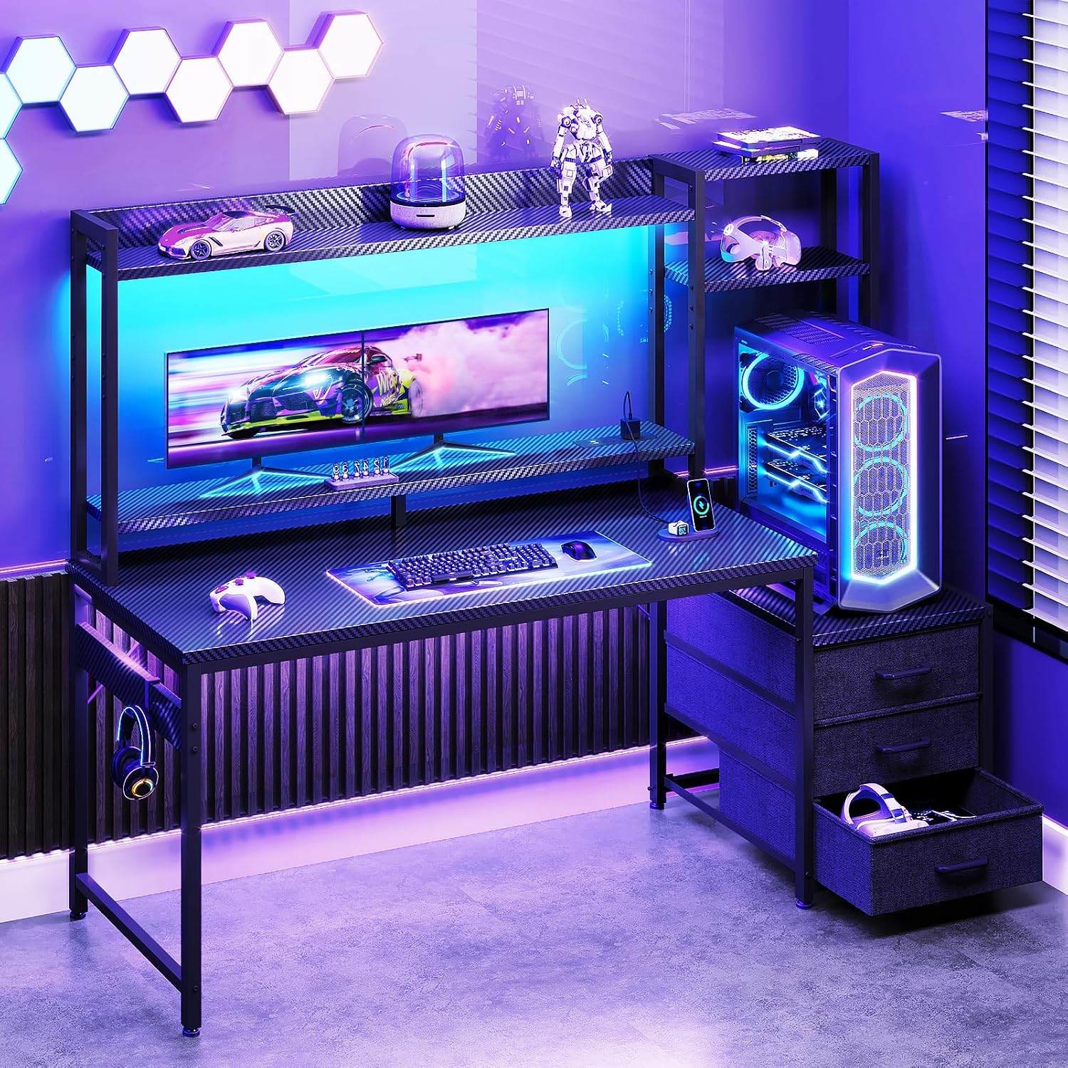 Detalle 2 de Coleshome Gaming Desk with Drawers & Display Shelves (138×48 cm) with LED Lights & Sockets – Carbon Fibre Black