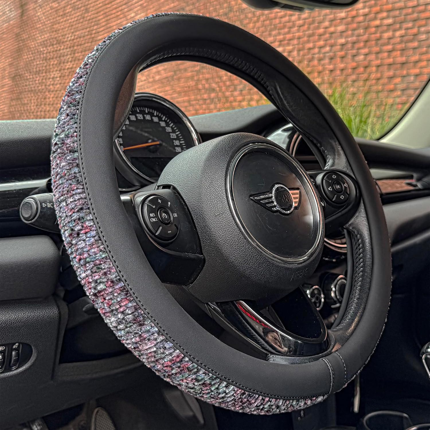 Detalle de PINCTROT Steering Wheel Cover, 15.75-Inch