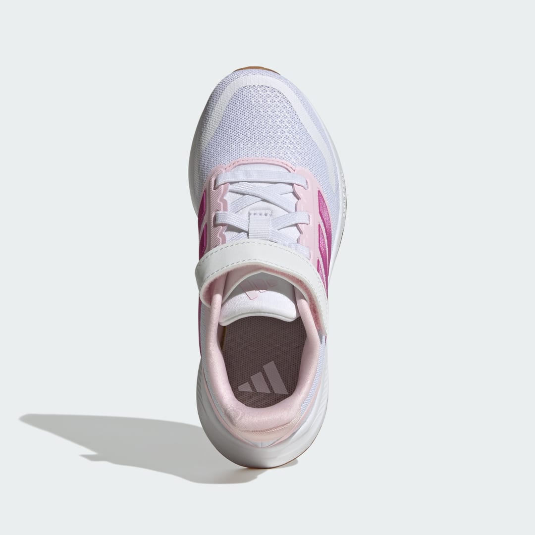 Detalle 2 de Zapatilla Runfalcon 5 Kids de Adidas: comodidad y estilo para los peques