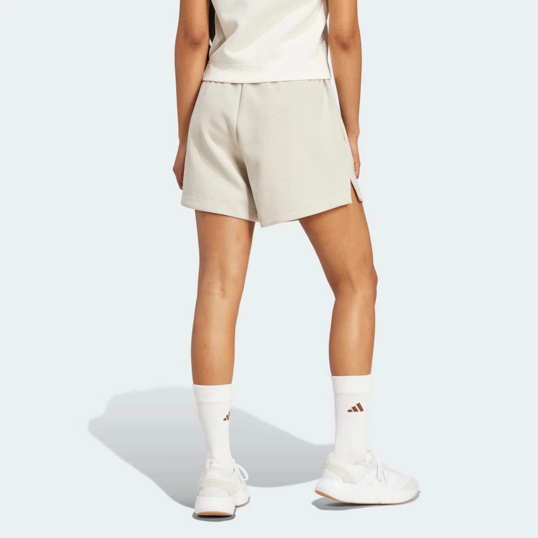 Thumbnail 1 de Pantalón corto holgado Soft Lux de Adidas: comodidad elegante para el día a día