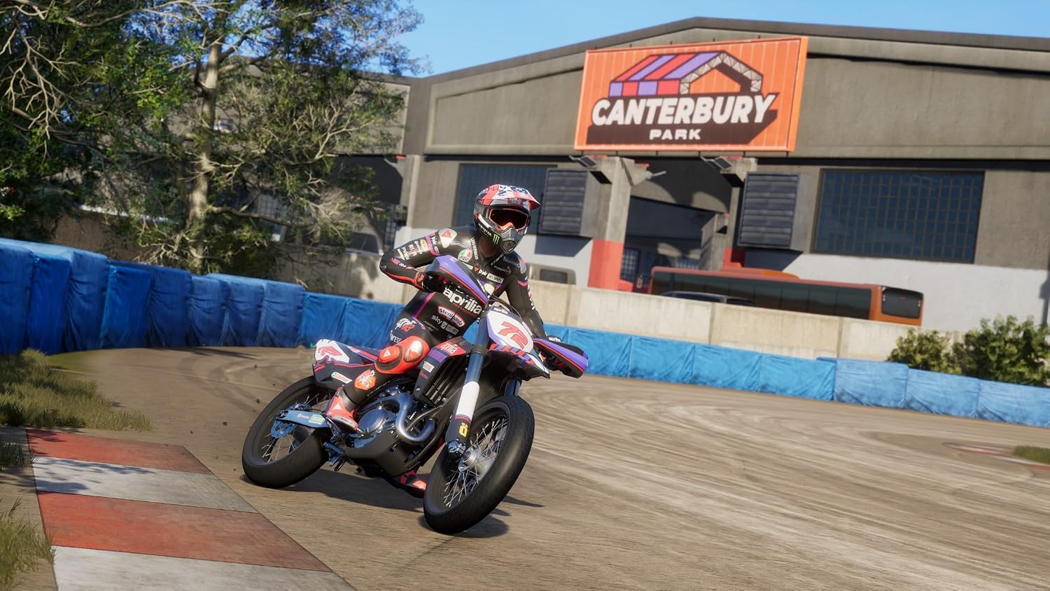Detalle de MotoGP 26 - PS5 de Milestone: pelea por la corona con física renovada y modo carrera dinámico