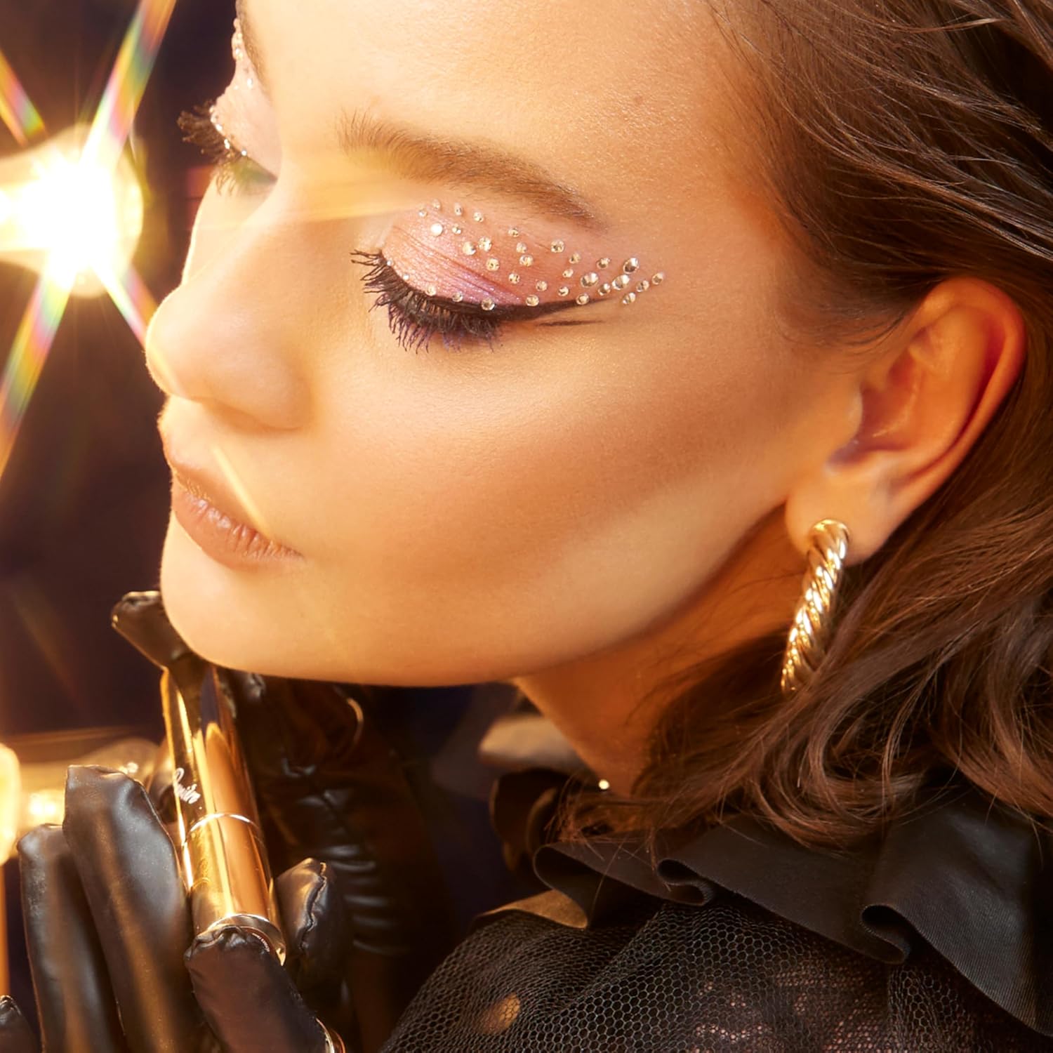 Thumbnail 6 de Vivienne Sabó Cabaret Première Mascara Volume Artistique n°05 Brun, tenue longue et effet faux cils