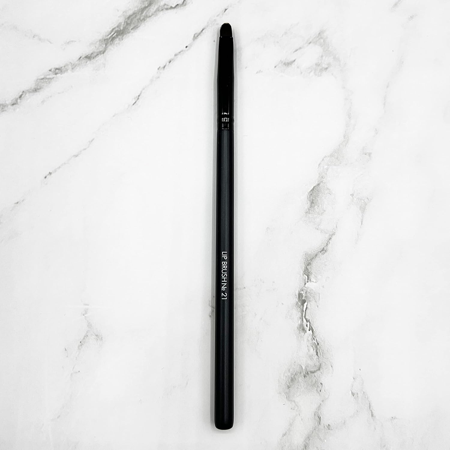 Detalle de Impala Pennello Labbra Nº 21 – Rossetti in crema, gloss e matitoni, trucco professionale