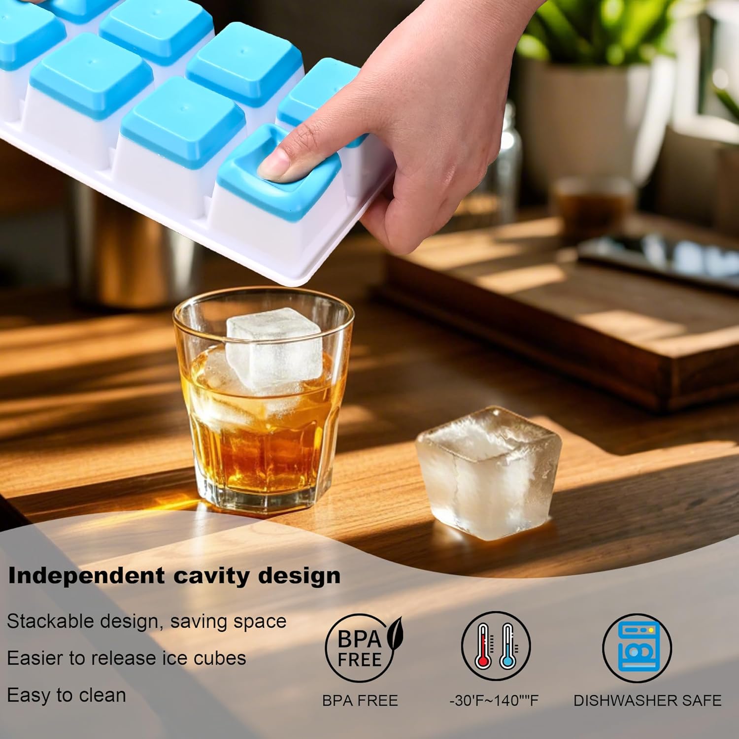 Thumbnail 1 de Large Ice Cube Tray with Lid – 3 Pack for Jumbo 4.5cm Ice Cubes