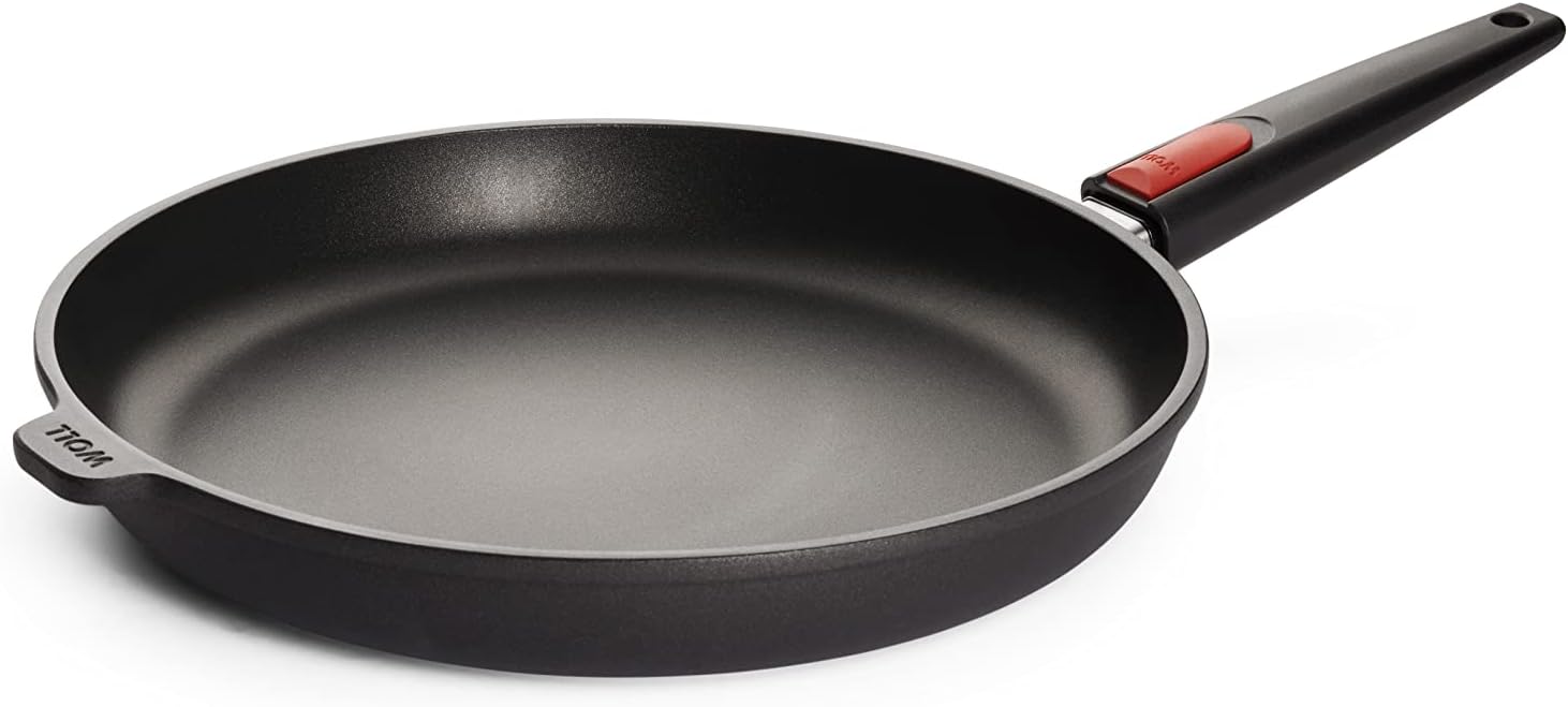 Detalle de Woll 1532IL patelnia 32 cm z odpinanym uchwytem i powłoką TitanPlus