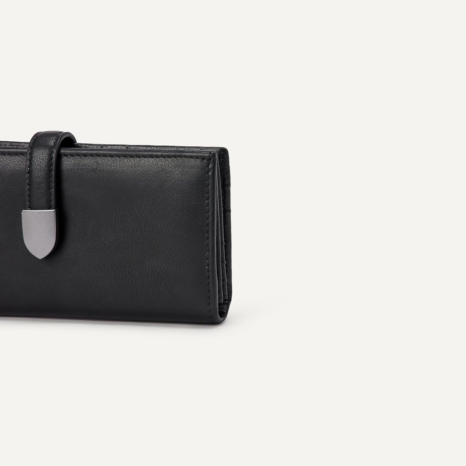 Thumbnail 1 de Amazon Essentials Women’s Leather Clutch Wallet (Black, One Size)