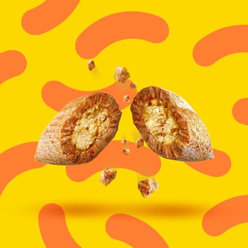 Detalle de DREAMIES Cat Treats Multipack (12 x 60g) – Cheese, Salmon & Chicken Biscuits