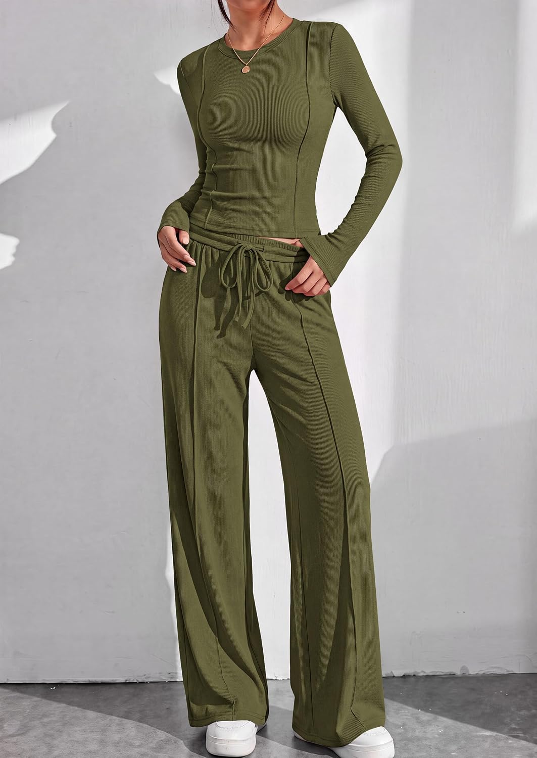 Detalle de PRETTYGARDEN Women's Ribbed-Knit Two-Piece Set