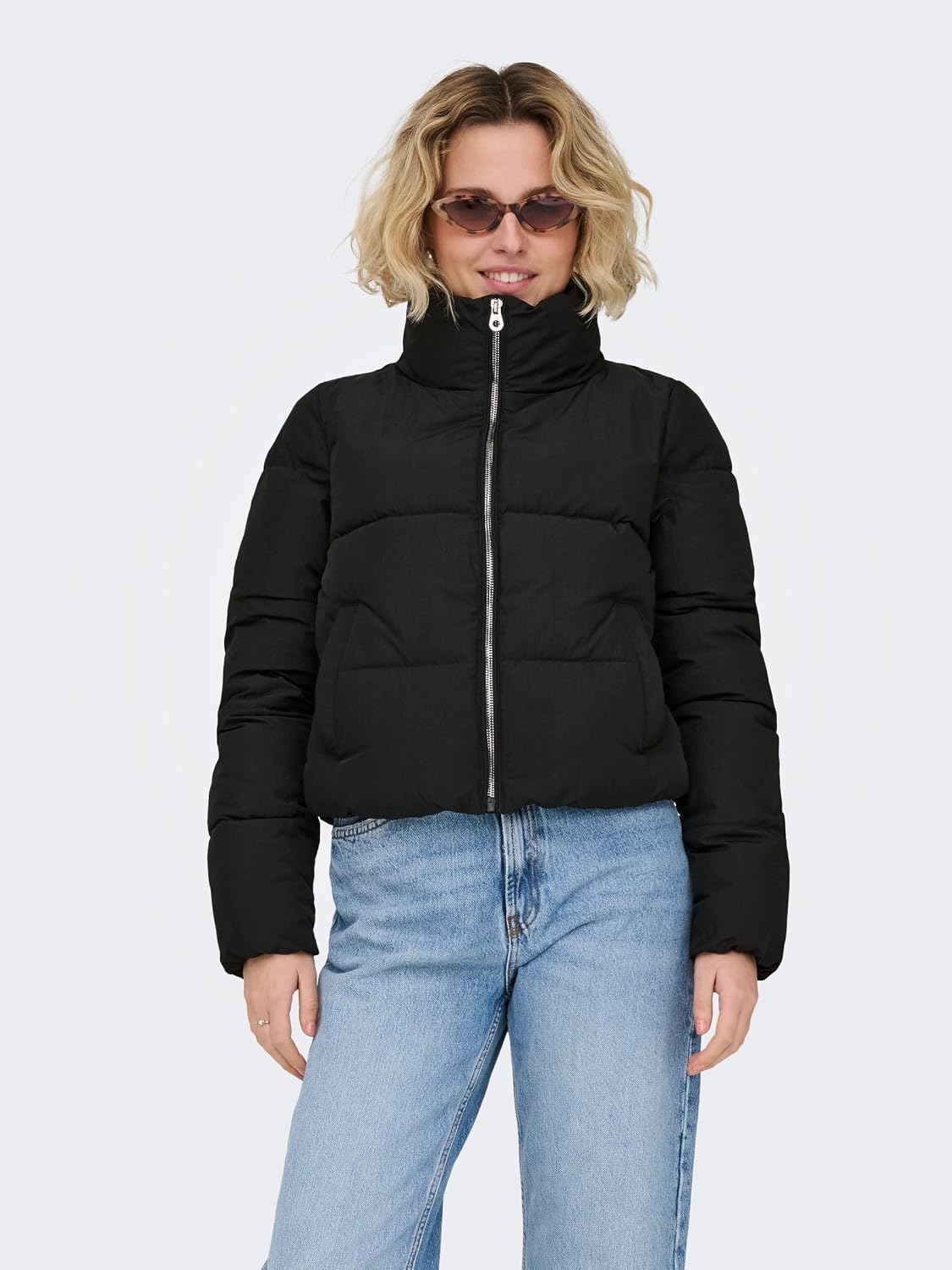 Detalle de ONLY ONLDOLLY Puffer Jacket 100% poliéster