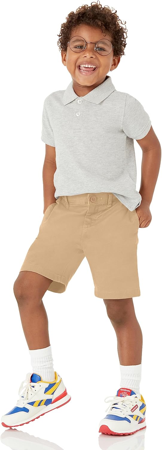 Thumbnail 6 de Amazon Essentials Jungen Gewebte Uniform-Shorts mit Flacher Vorderseite (knitterfrei) – schlichte Chino-Shorts für Schule und Alltag