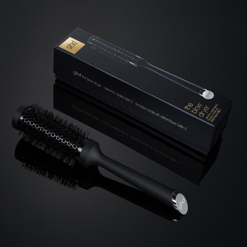Thumbnail 2 de Cepillo redondo ghd 99350164200 negro, 3,5 cm: acabado profesional en casa