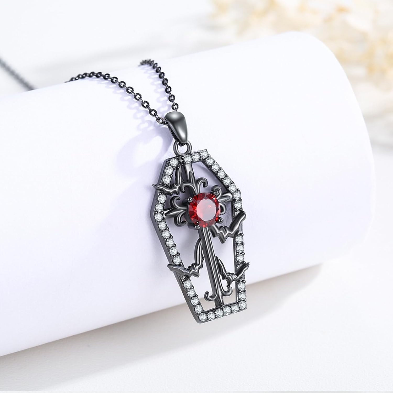 Detalle de Waysles Gothic Halskette aus 925 Sterling Silber mit Fledermaus- und Sarg-Anhänger, verstellbar