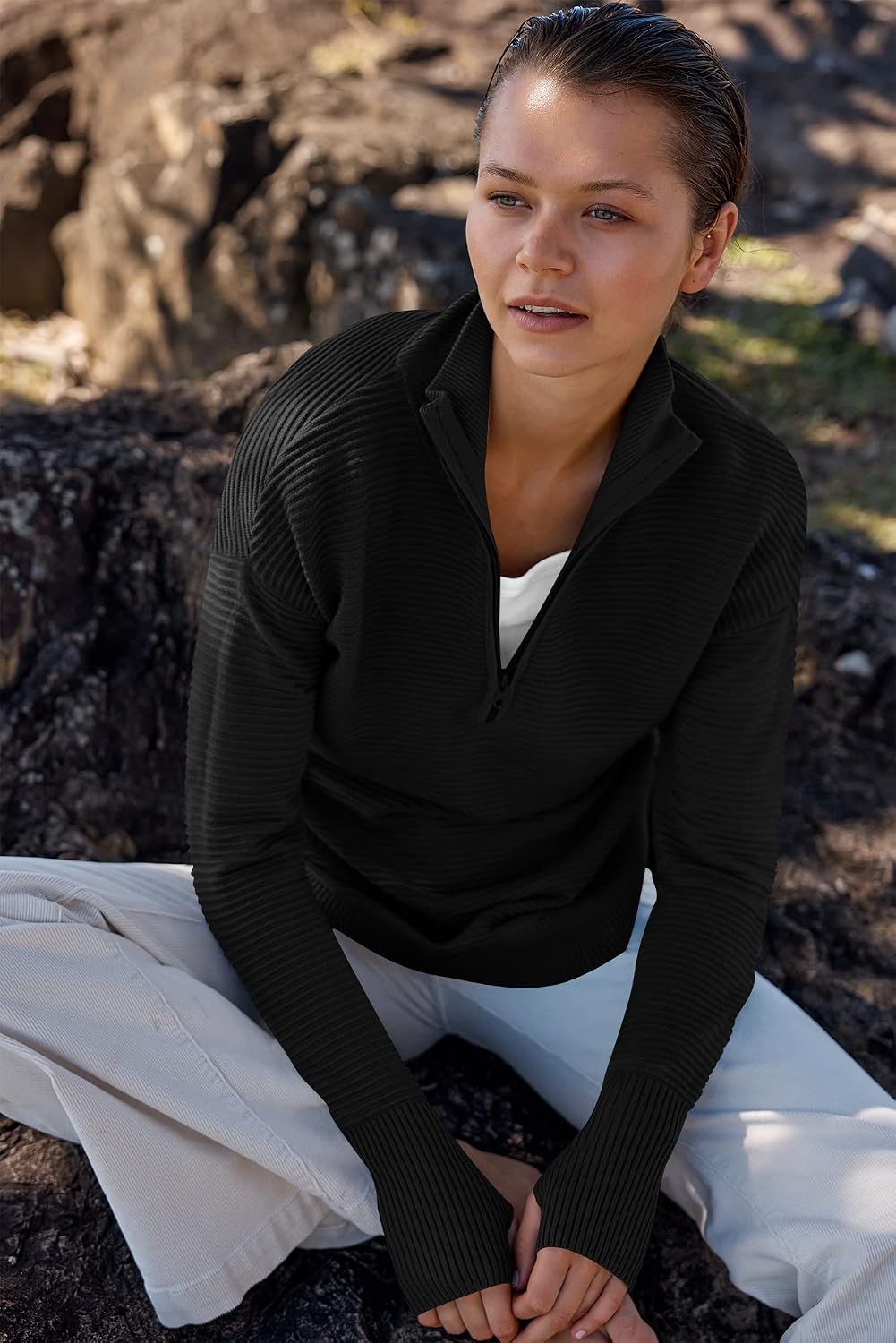 Detalle de ANRABESS Women's Quarter-Zip V-Neck Sweater with Ribbed Knit and Thumbholes