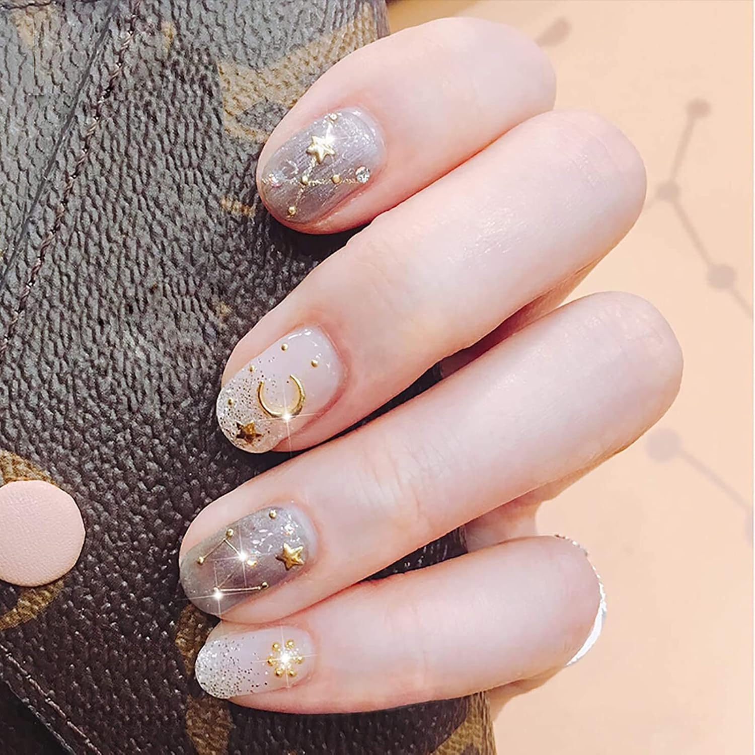 Thumbnail 4 de Olakin Adesivi Unghie 50 Fogli – Dettagli e guida all’uso per nail art 3D autoadesiva