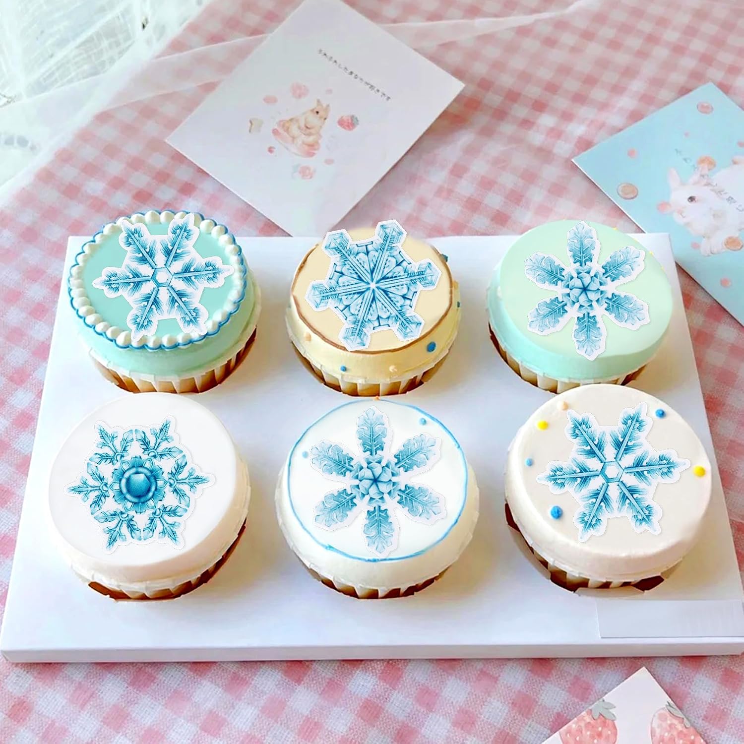 Detalle de Ercadio Edible Snowflake Cupcake Toppers, 40-Piece Wafer Rice Paper Set