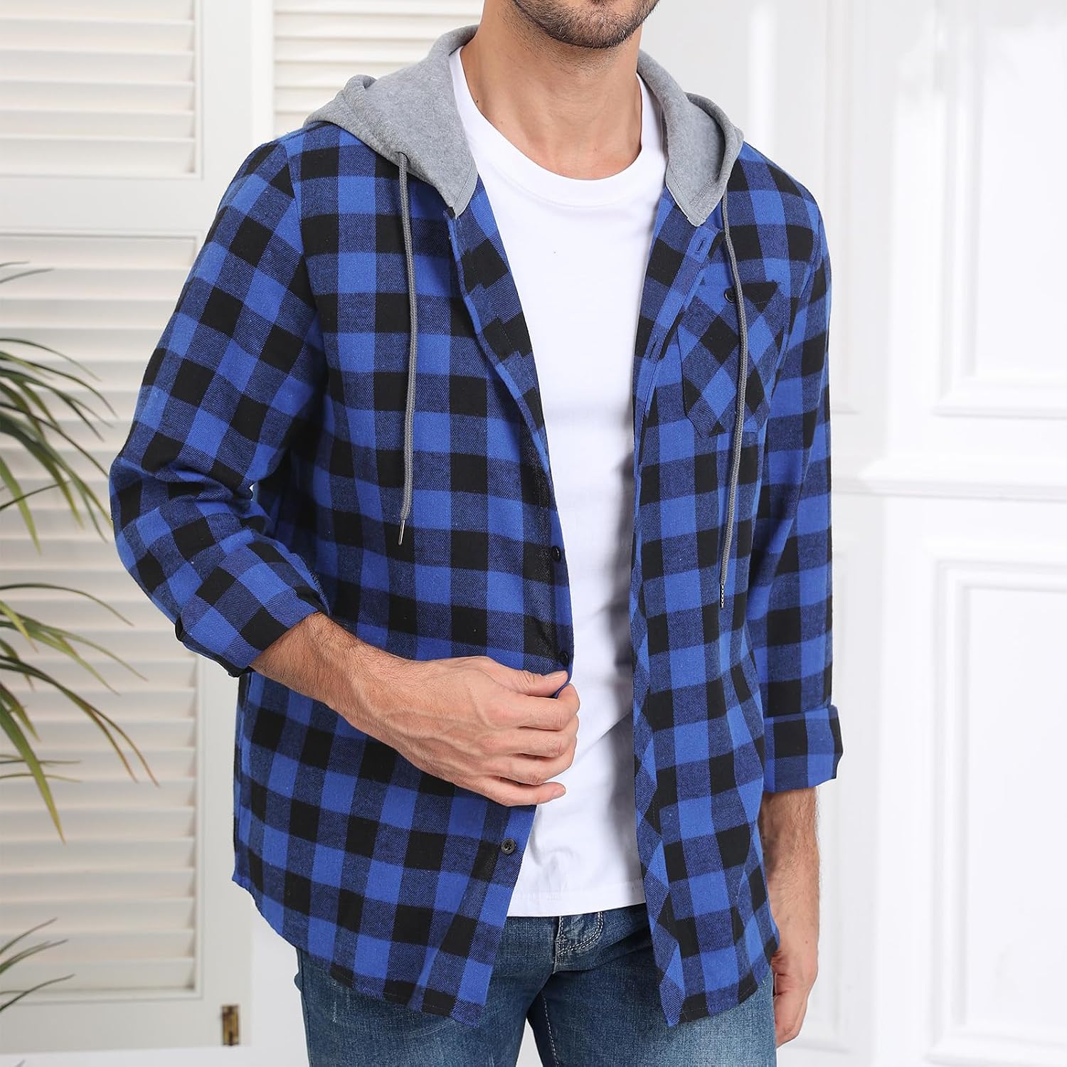 Thumbnail 1 de CTU Lightweight Plaid Hooded Shirt with Pocket: A Practical Everyday Layer