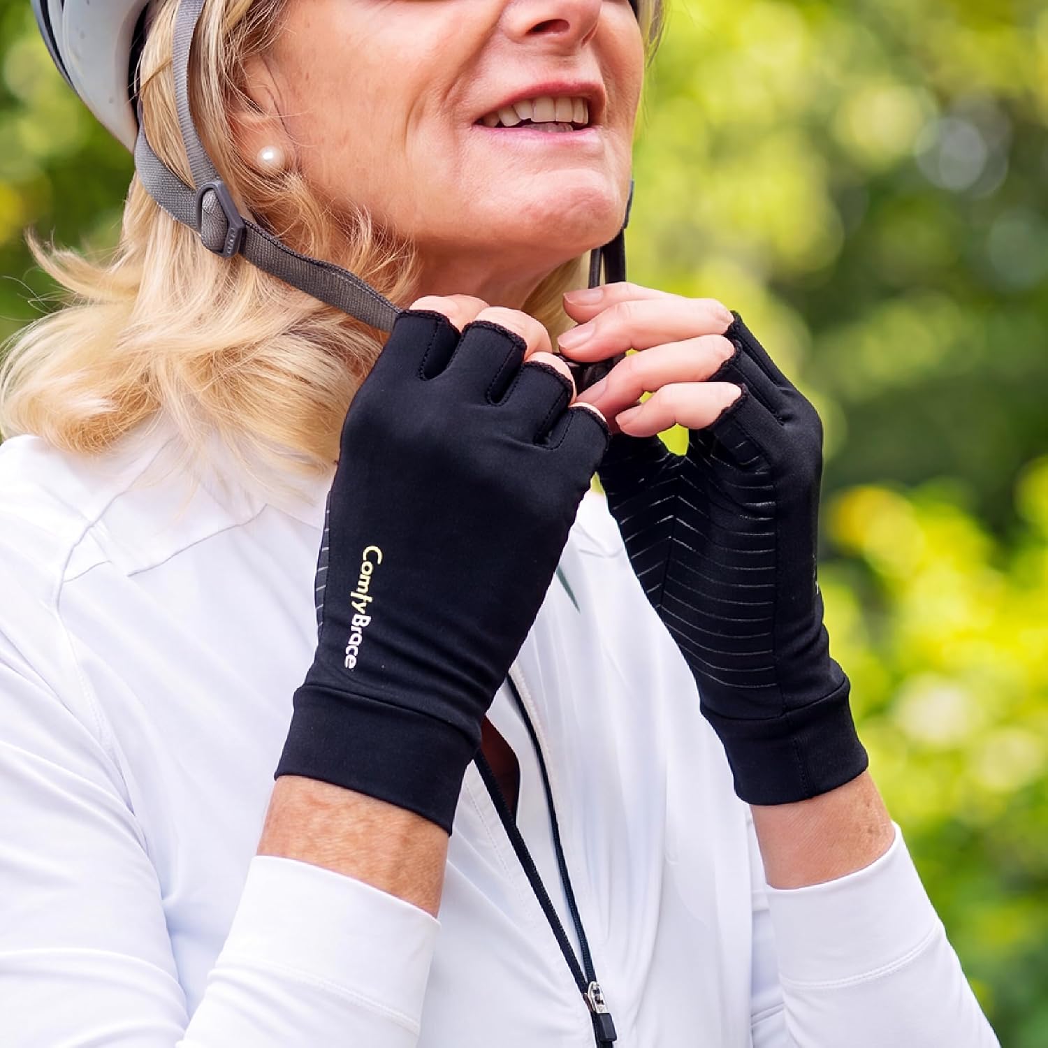 Detalle de ComfyBrace 1 Copper Arthritis Compression Gloves, Fingerless Nylon-Spandex
