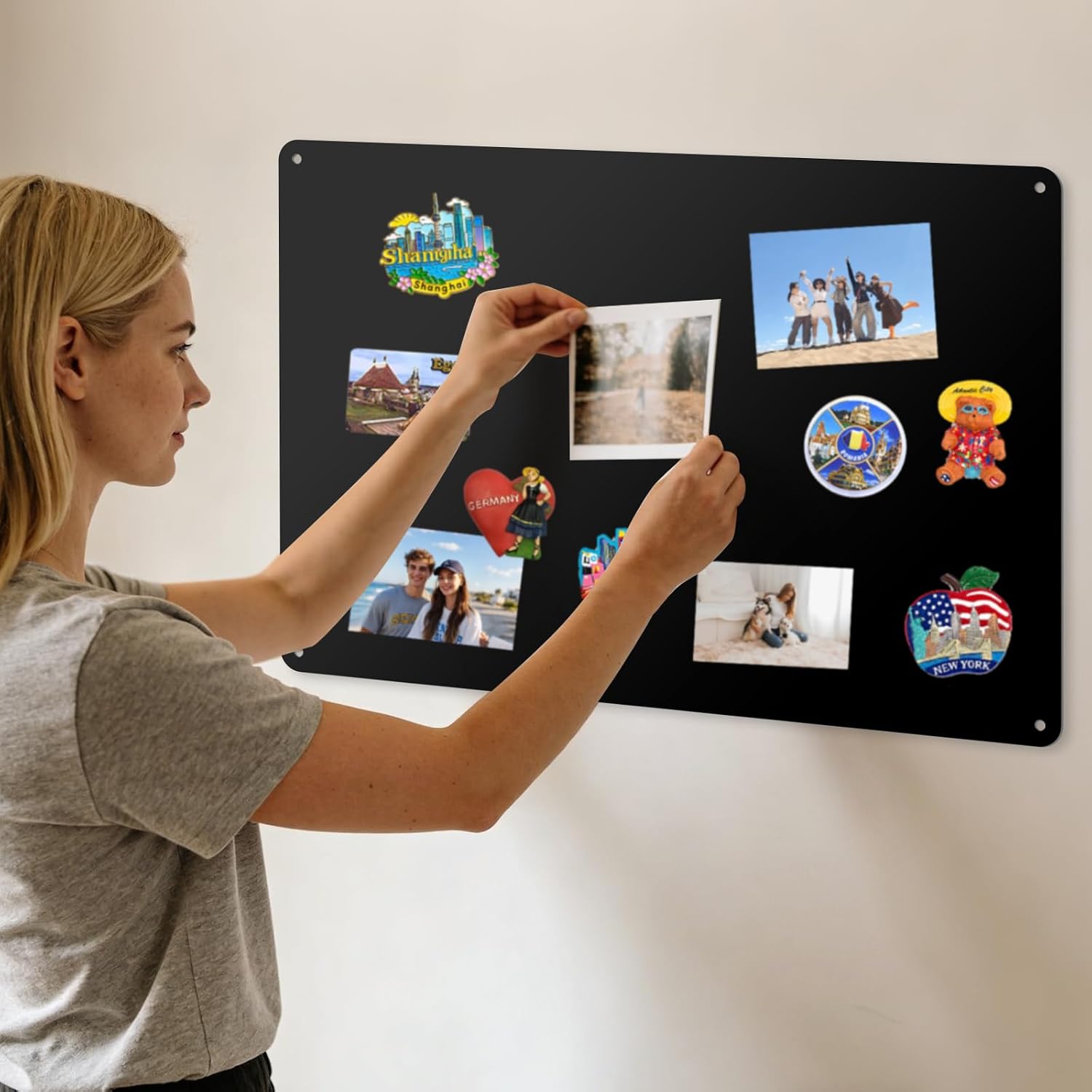 Detalle 2 de ALANGDUO Magnettafel Schwarz 40 x 59 cm – Große Magnetwand für Küche, Büro und Wohnzimmer
