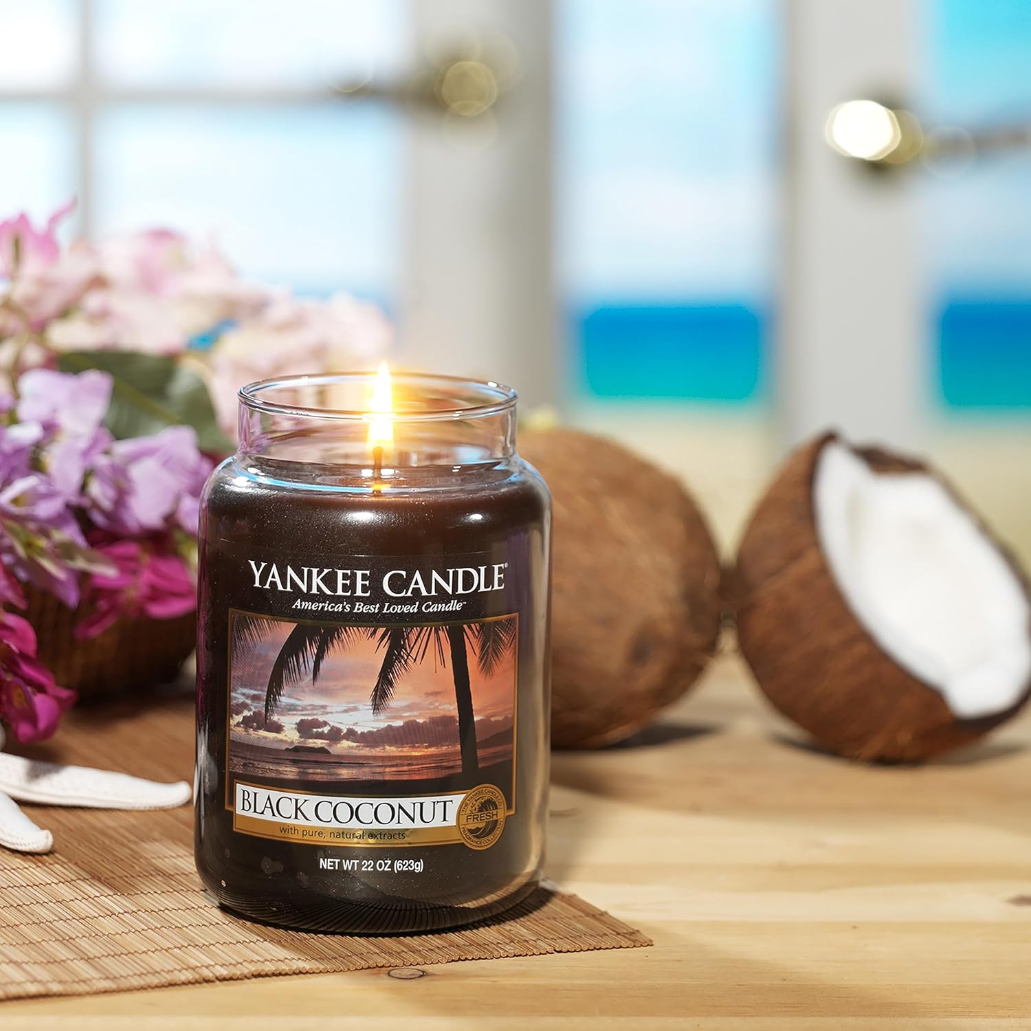Detalle 2 de Yankee Candle Candela grande Noce di cocco 150 ore