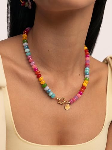 Detalle 2 de SINGULARU - Collar Bloom Stones en acero con baño de oro 18 Kt y piedra natural multicolor