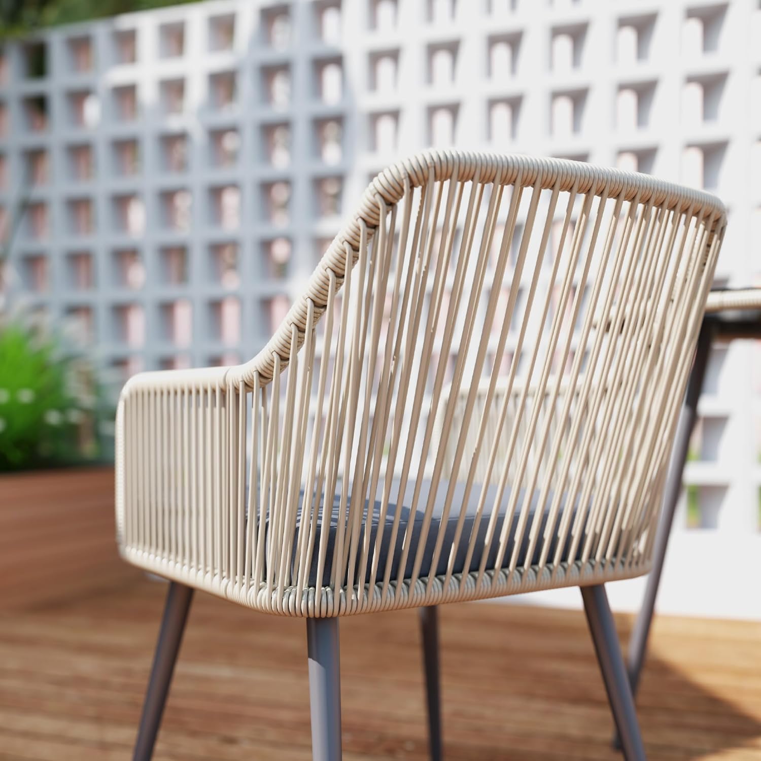 Detalle 2 de Outsunny Salon de Jardin Extérieur en Résine Tressée – Table ronde et 4 chaises avec coussins, Marron