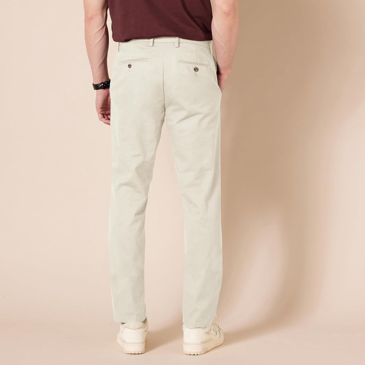 Thumbnail 1 de Amazon Essentials Herren knitterfreie Flatfront-Chinohose in schmaler Passform