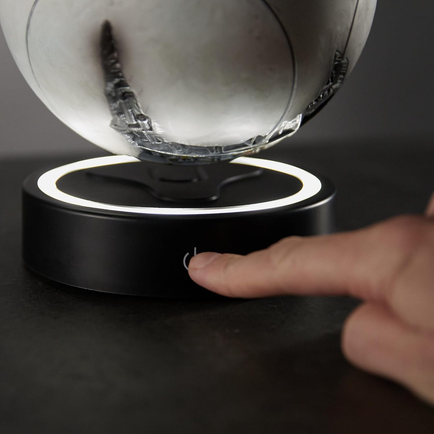 Thumbnail 3 de Numskull Official Destiny 2 Traveler Floating LED Lamp