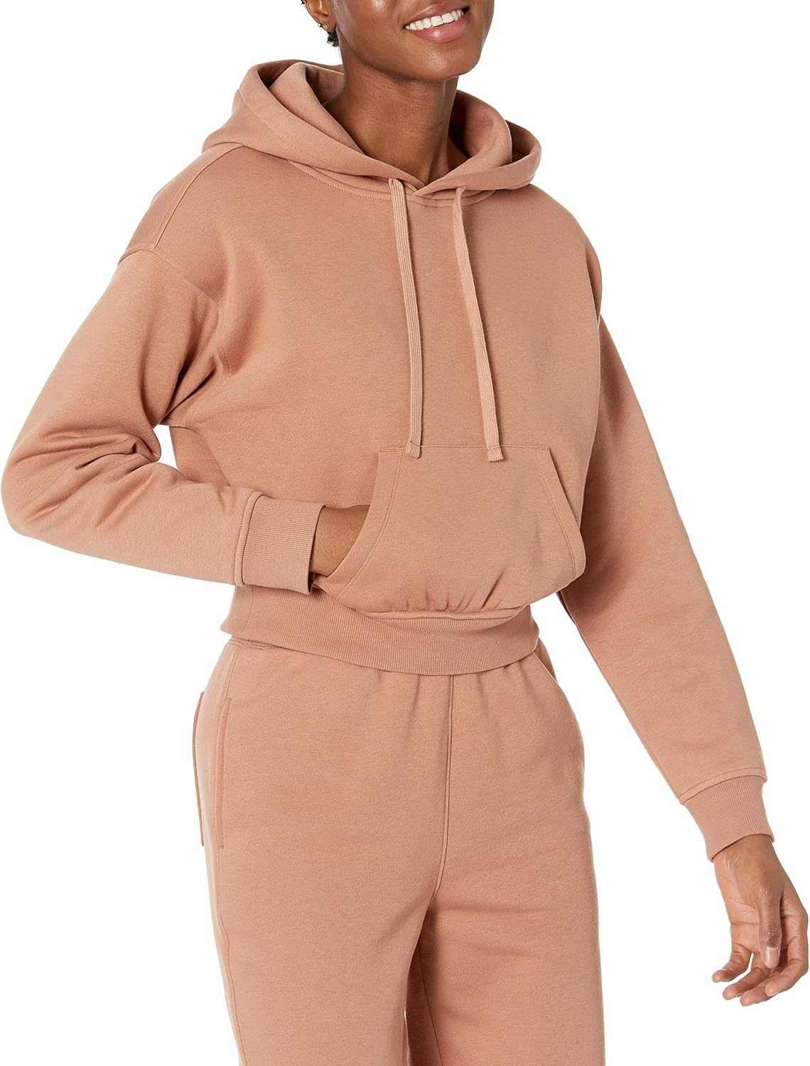 Thumbnail 4 de Amazon Essentials Women's Crop Pullover Hoodie Sweatshirt – Plus Size