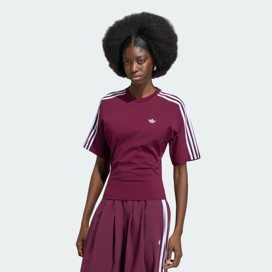 Detalle de ADILENIUM 5.0 SLIM T‑Shirt de Adidas en Burgundy
