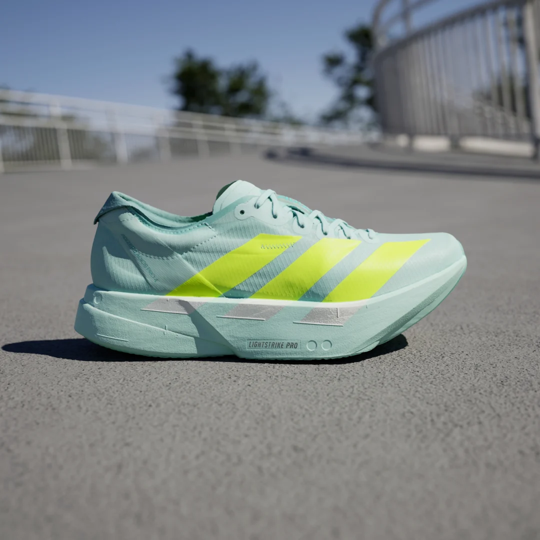 Detalle 2 de Adizero Adios Pro 4 de Adidas — Zapatilla turquesa para correr con criterio