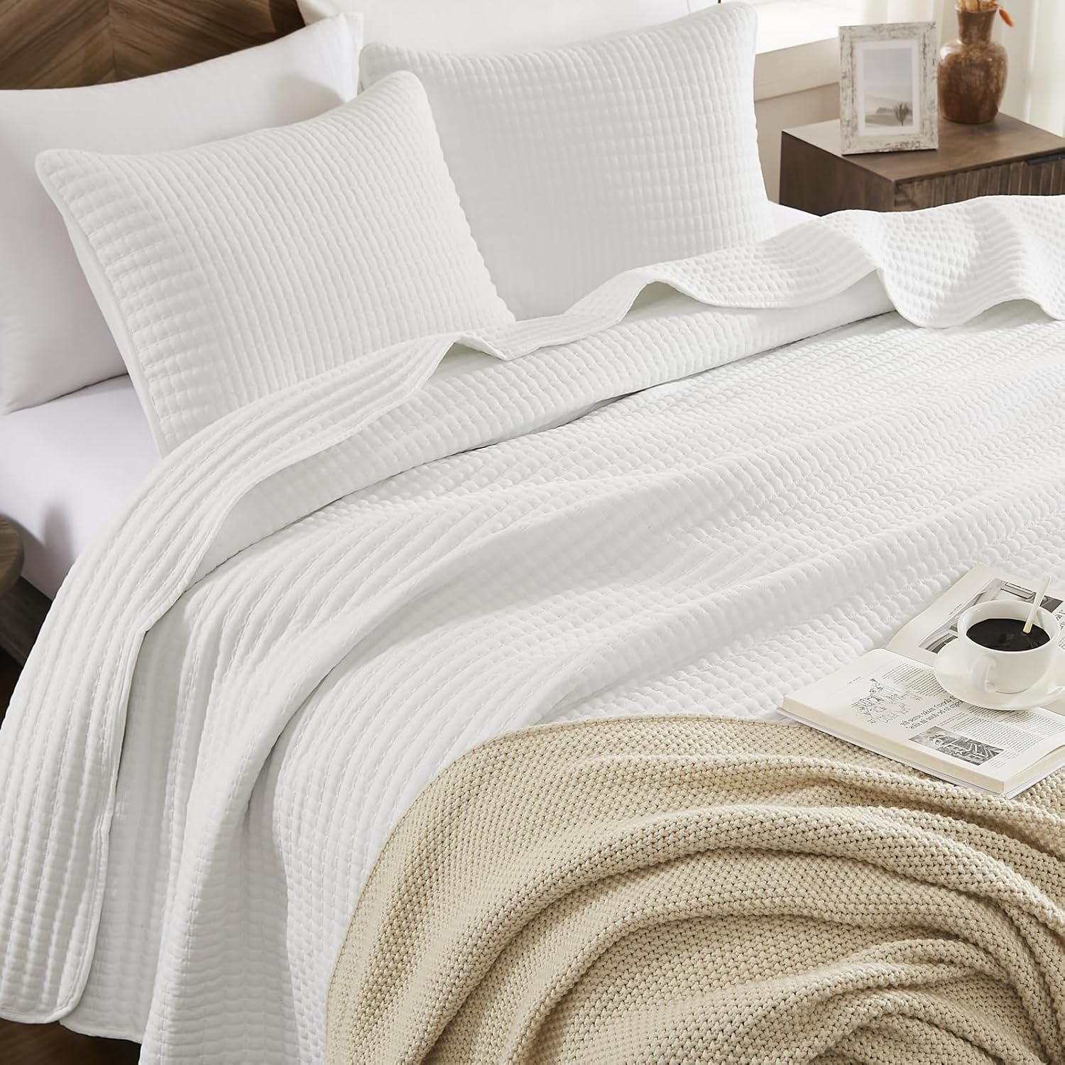 Thumbnail 1 de WRENSONGE White Quilt Set Queen Size - 3 Pieces Lightweight Coverlet, Soft & Breathable All-Season Bedding