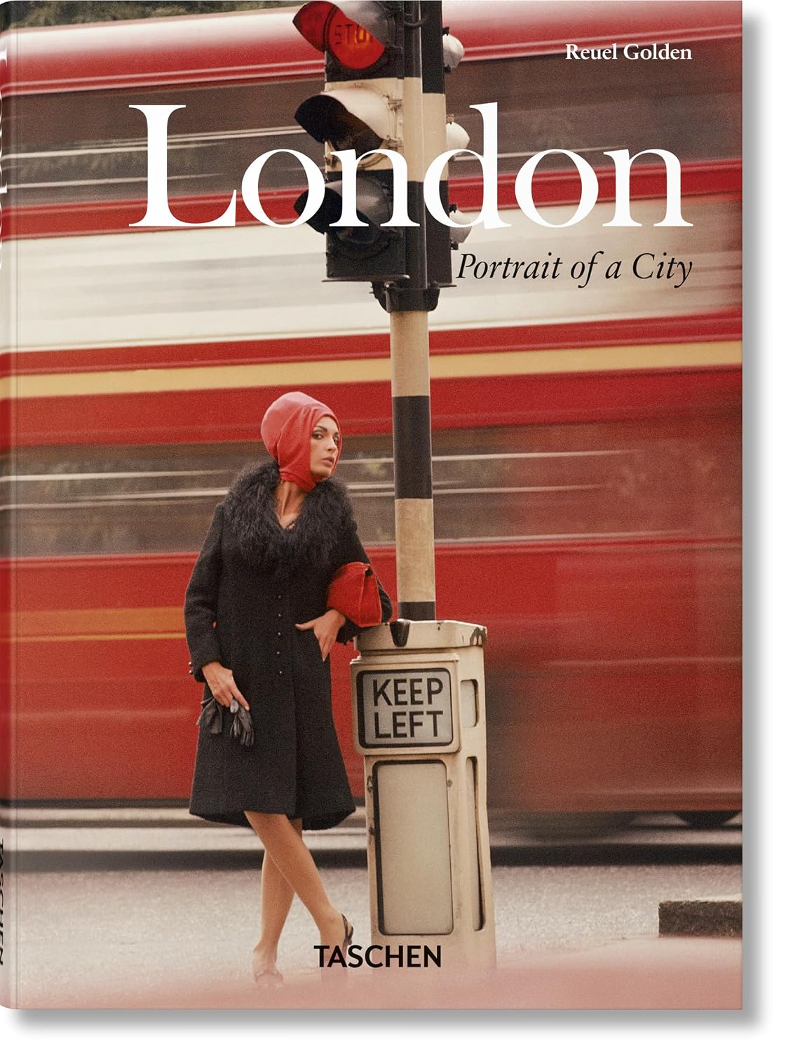 Detalle de London: Portrait of a City — photography book on London’s history and streets