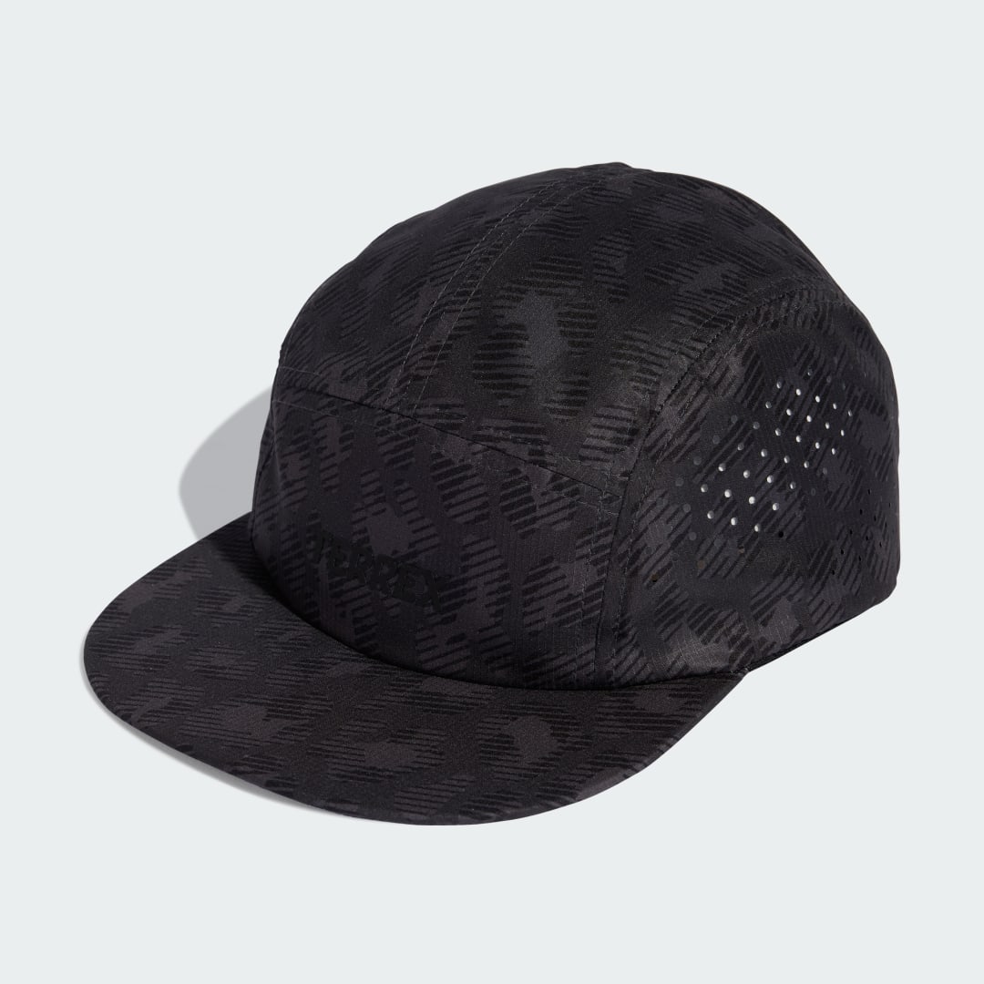 Detalle de Gorra Terrex Xperior CLIMACOOL de Adidas: funcionalidad outdoor con estilo neutro en gris