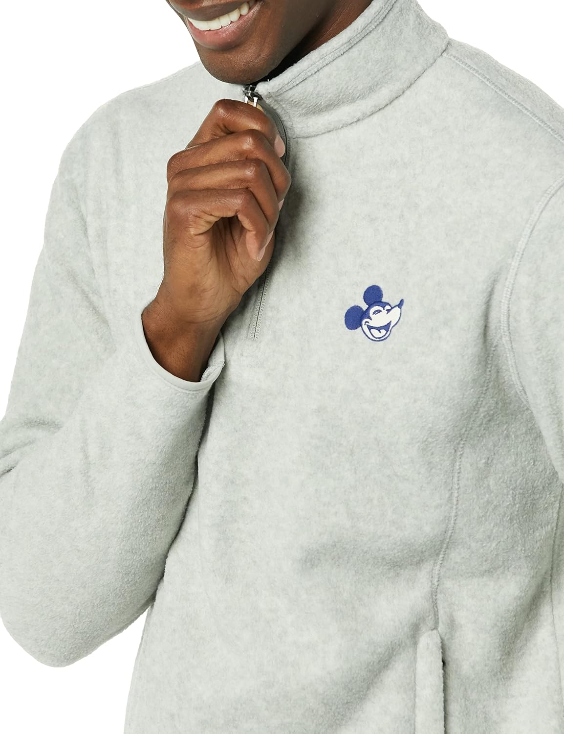 Thumbnail 4 de Amazon Essentials Disney | Marvel | Star Wars Men’s Polar Fleece Quarter-Zip Mock Jacket