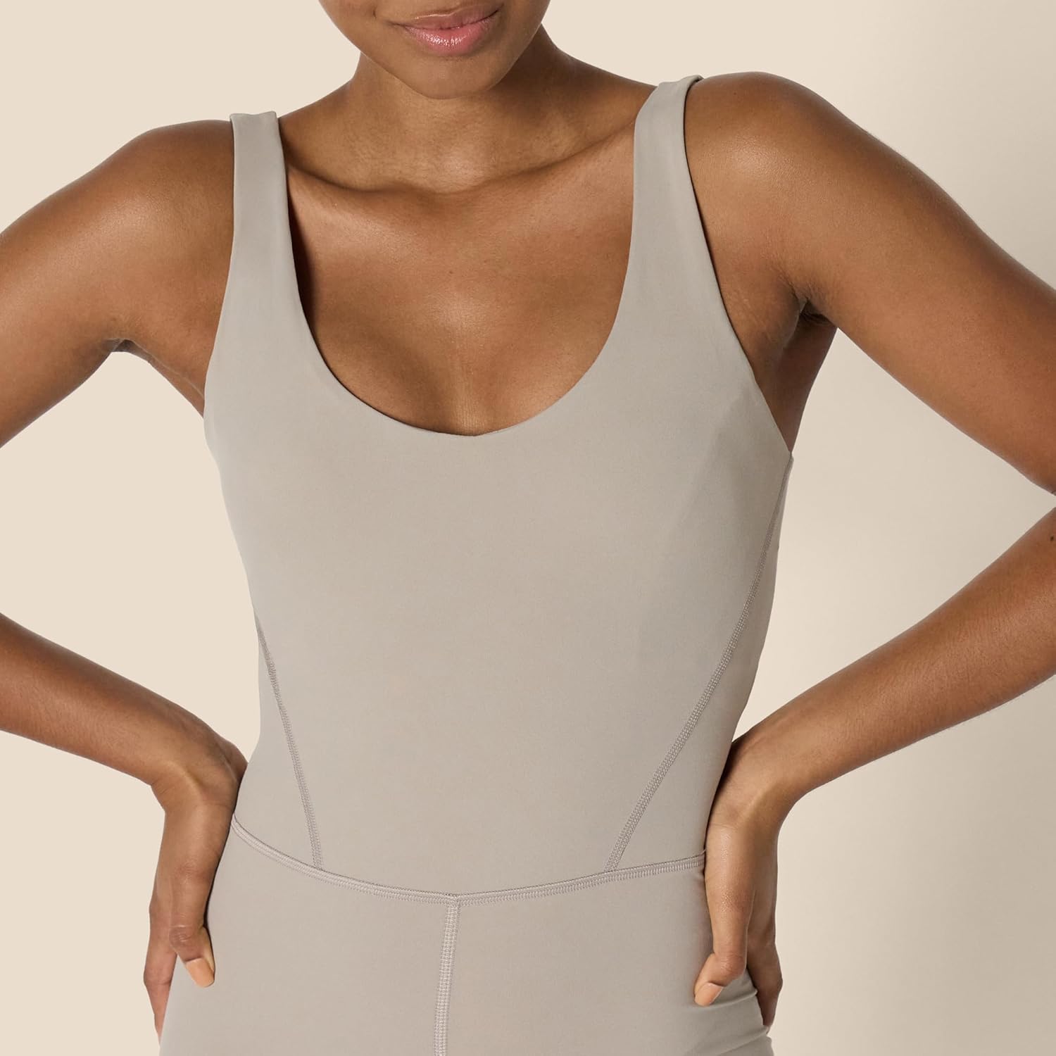Detalle de Amazon Essentials Women's Active Formflex Buttery Soft One Piece Full Length Workout Jumpsuit with Built-In Bra
