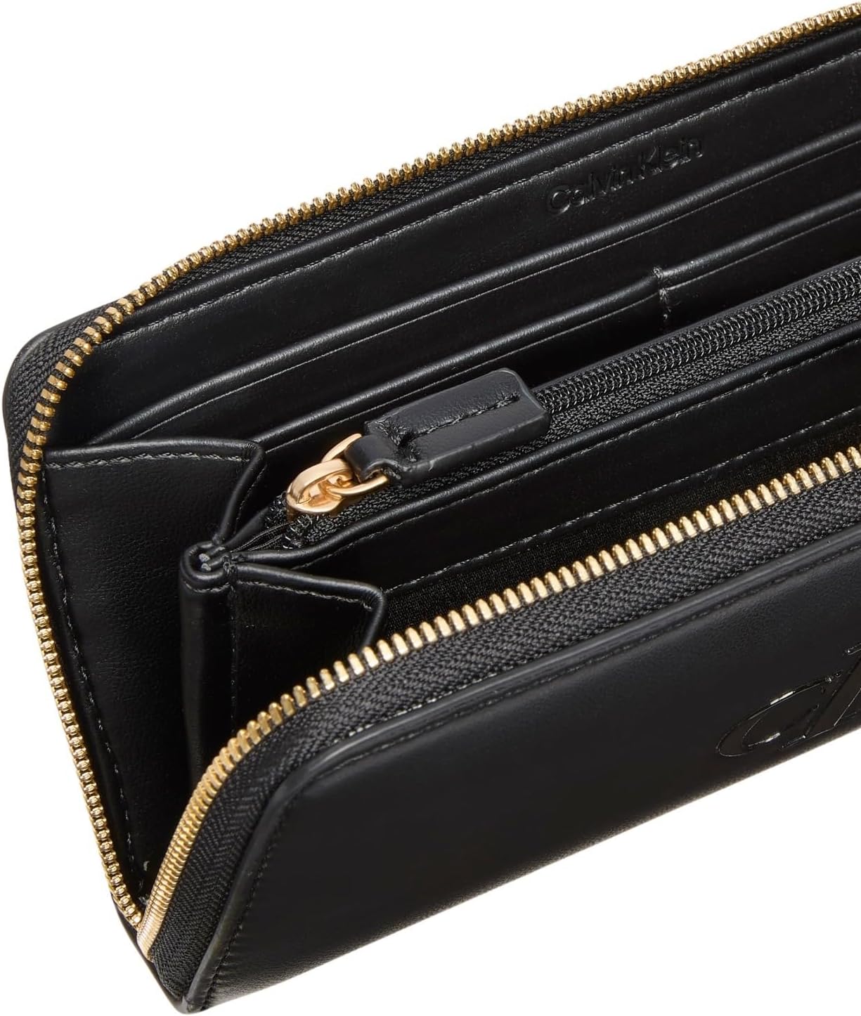 Detalle de Calvin Klein Portefeuille Femme Bold Long Zip Around avec Logo — authentique et élégant