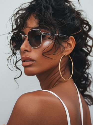 Detalle de GoldChic Créole Plaqué Or Femme 70 mm — Boucles d’oreilles créoles en acier inoxydable doré