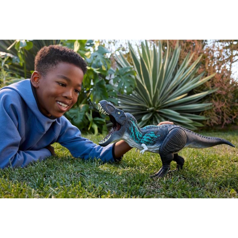 Detalle 2 de Mattel Jurassic World Survival Muscle Madness Tyrannosaurus Rex de 56 cm