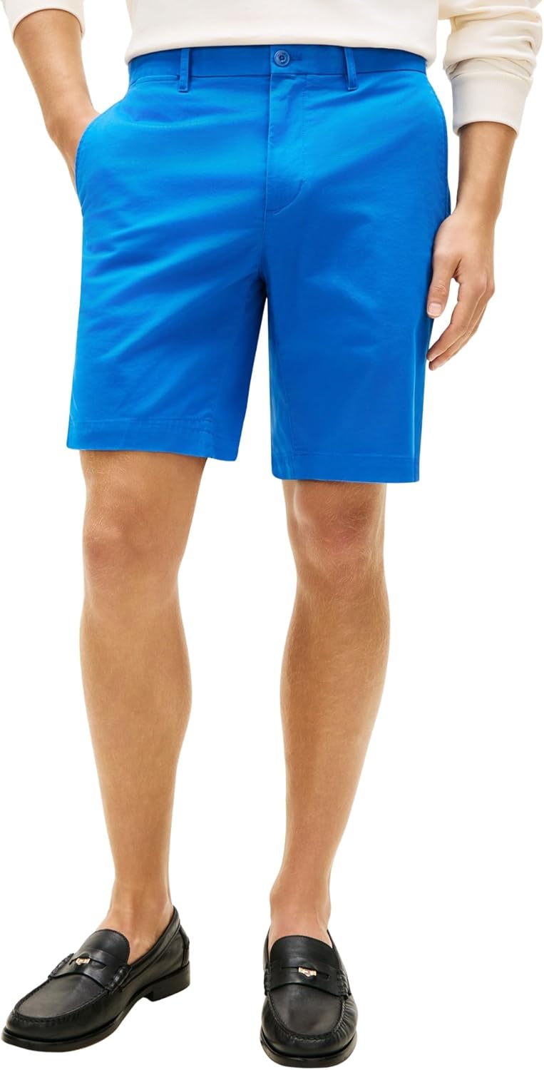 Detalle de Tommy Hilfiger Altri Pantaloncini Uomo: chinos leggeri con comfort quotidiano