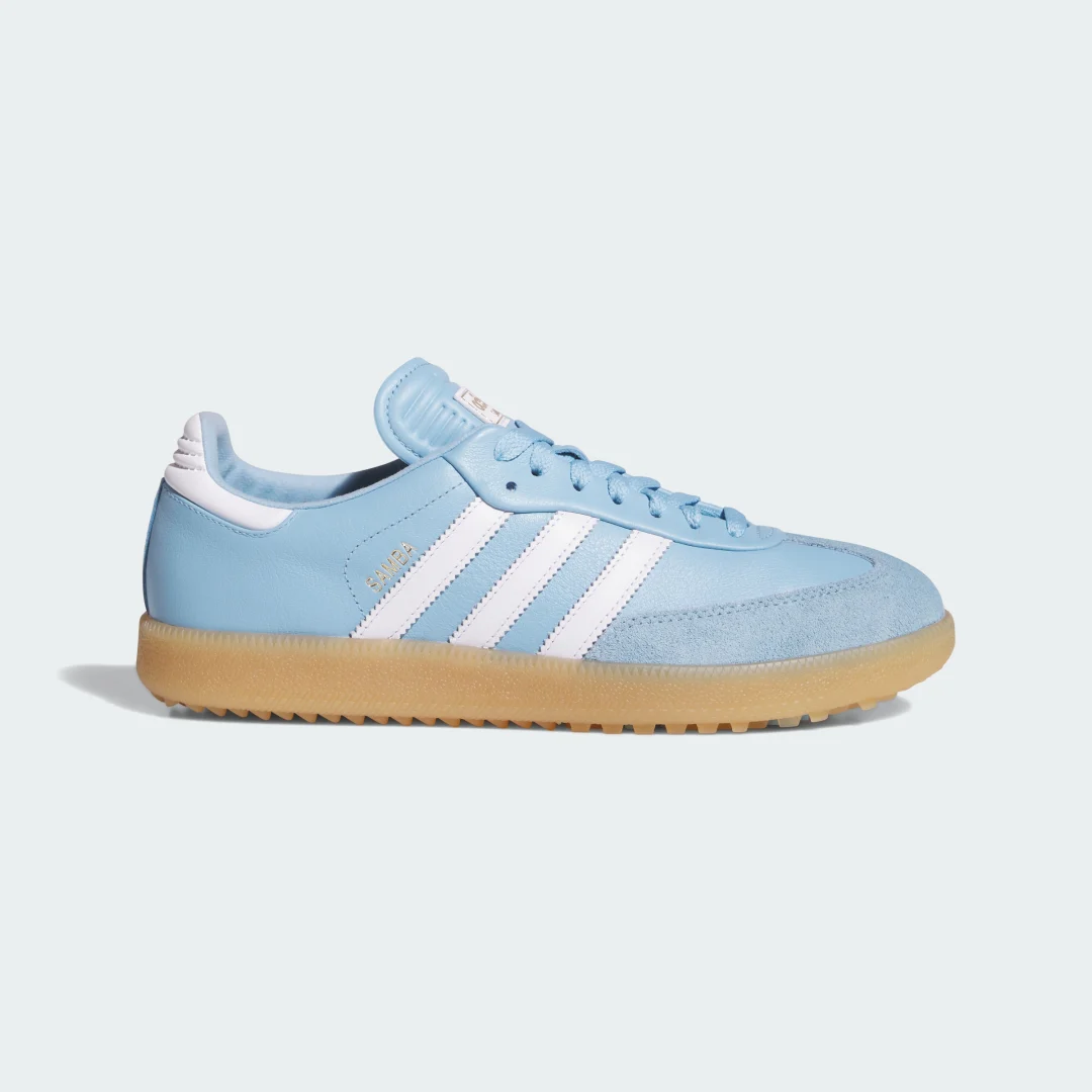 Detalle de Zapatilla de golf Samba Spikeless de Adidas: rendimiento cómodo en recorridos y prácticas