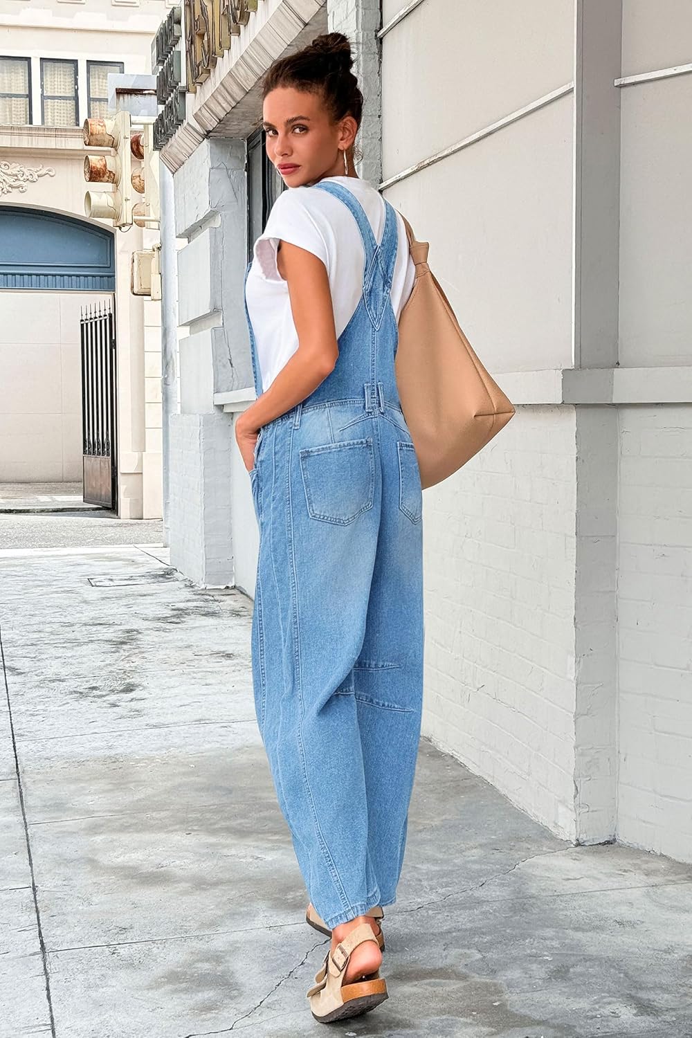 Detalle de PLNOTME Women's Denim Barrel Leg Adjustable Strap Overalls with Pockets