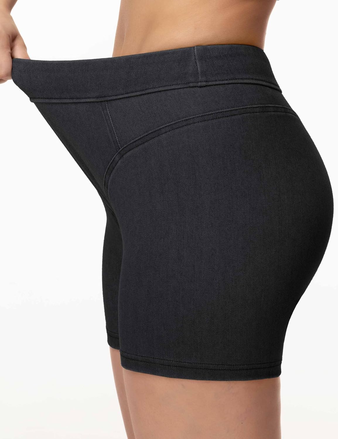 Detalle de THE GYM PEOPLE Women's 5'' Scrunch Jean Shorts, Stretch Pull-On Denim
