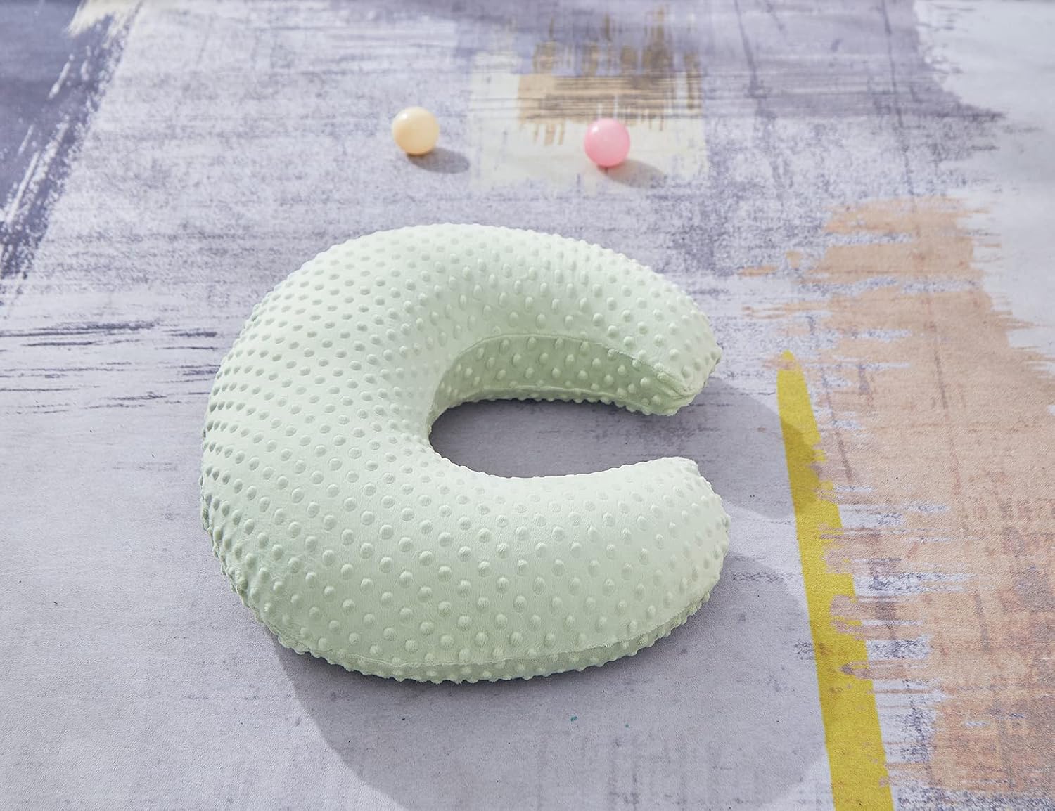 Detalle 2 de QUENESS BABY QB-NP-001 Nursing Pillow with Removable Green Cover