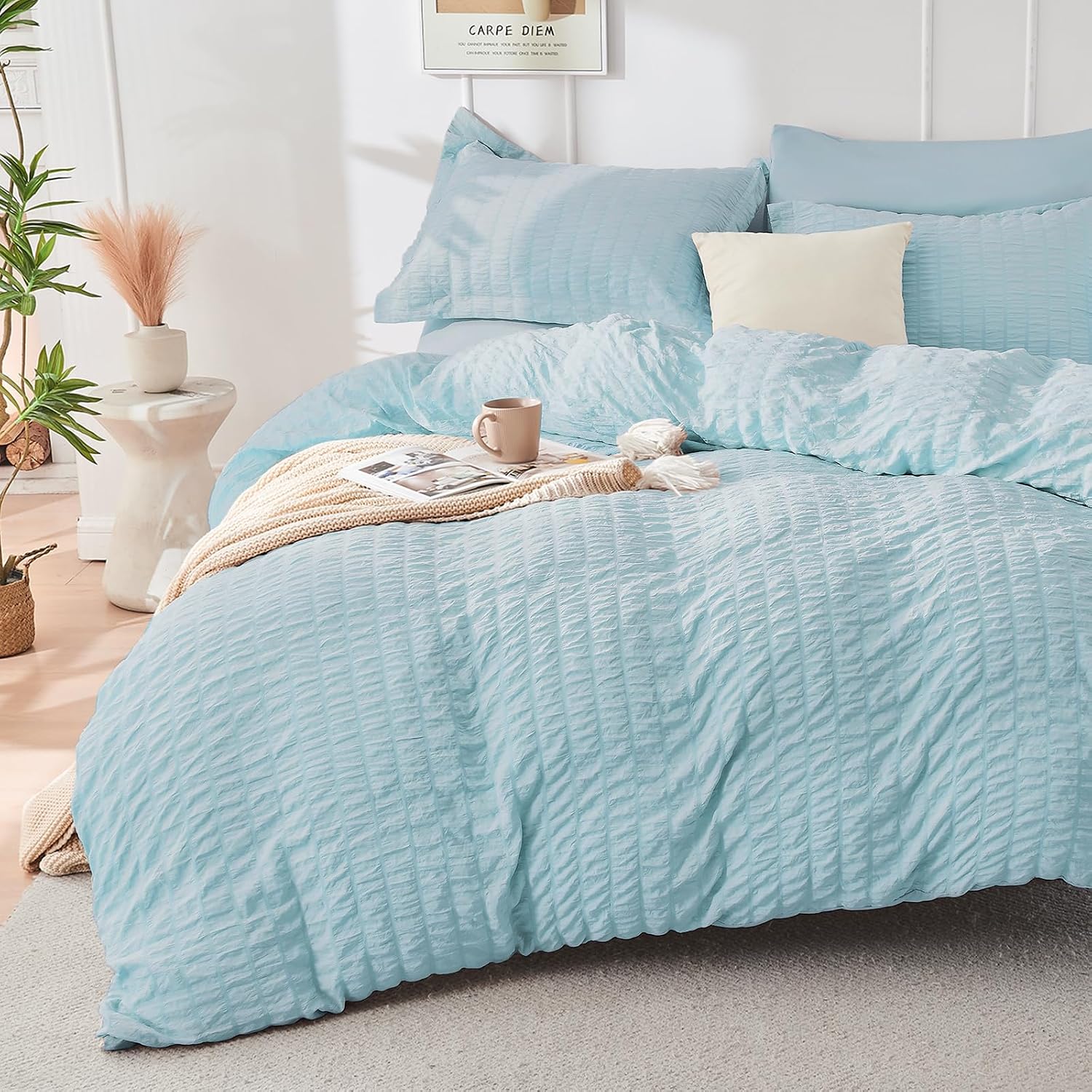 Detalle 2 de HYMOKEGE Lake Blue King Seersucker Comforter Set, 7-Piece Bed in a Bag