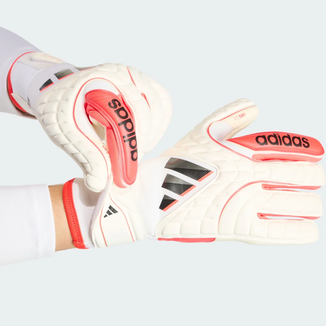 Detalle de Guantes de portero Copa Pro de Adidas: análisis práctico para decidir su compra