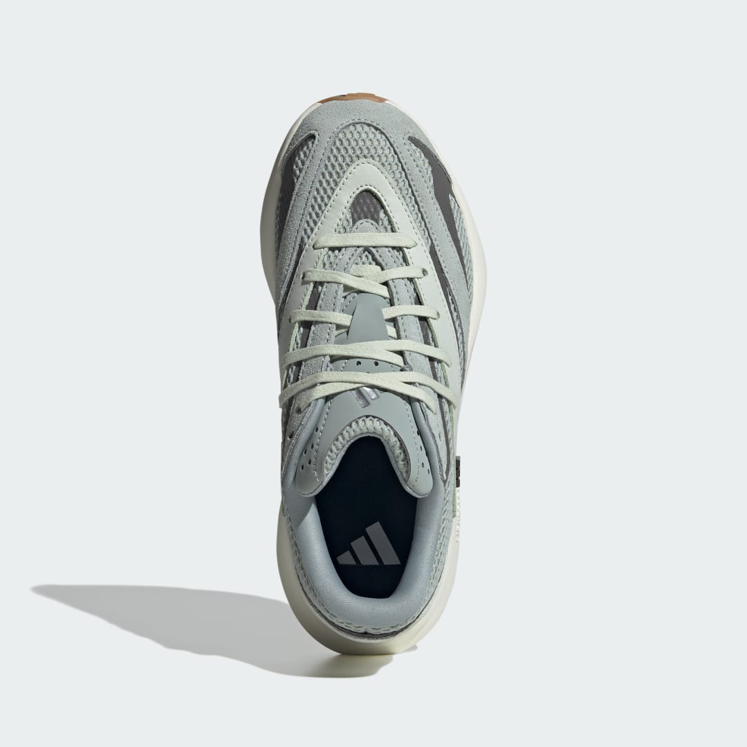 Detalle 2 de Zapatilla Lightblaze de Adidas — verde, para uso diario y entrenamiento ligero