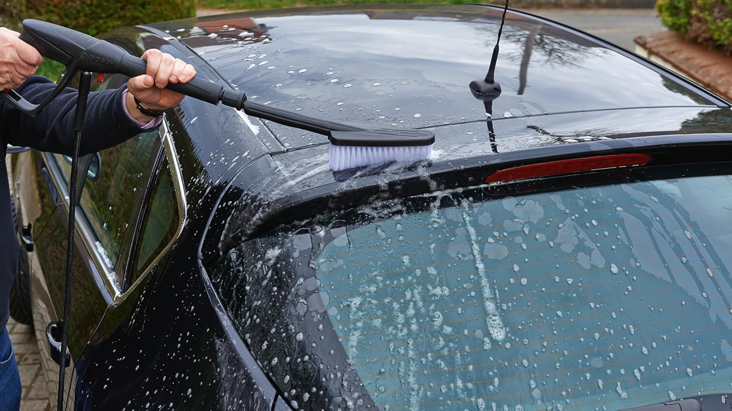Thumbnail 2 de Bosch Wash Brush for Bosch Pressure Washers – Low-Pressure Detergent Cleaning