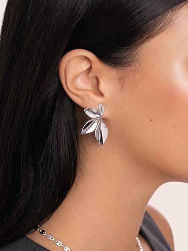 Detalle 2 de Pendientes Mujer Camila de SINGULARU en Acero Inoxidable